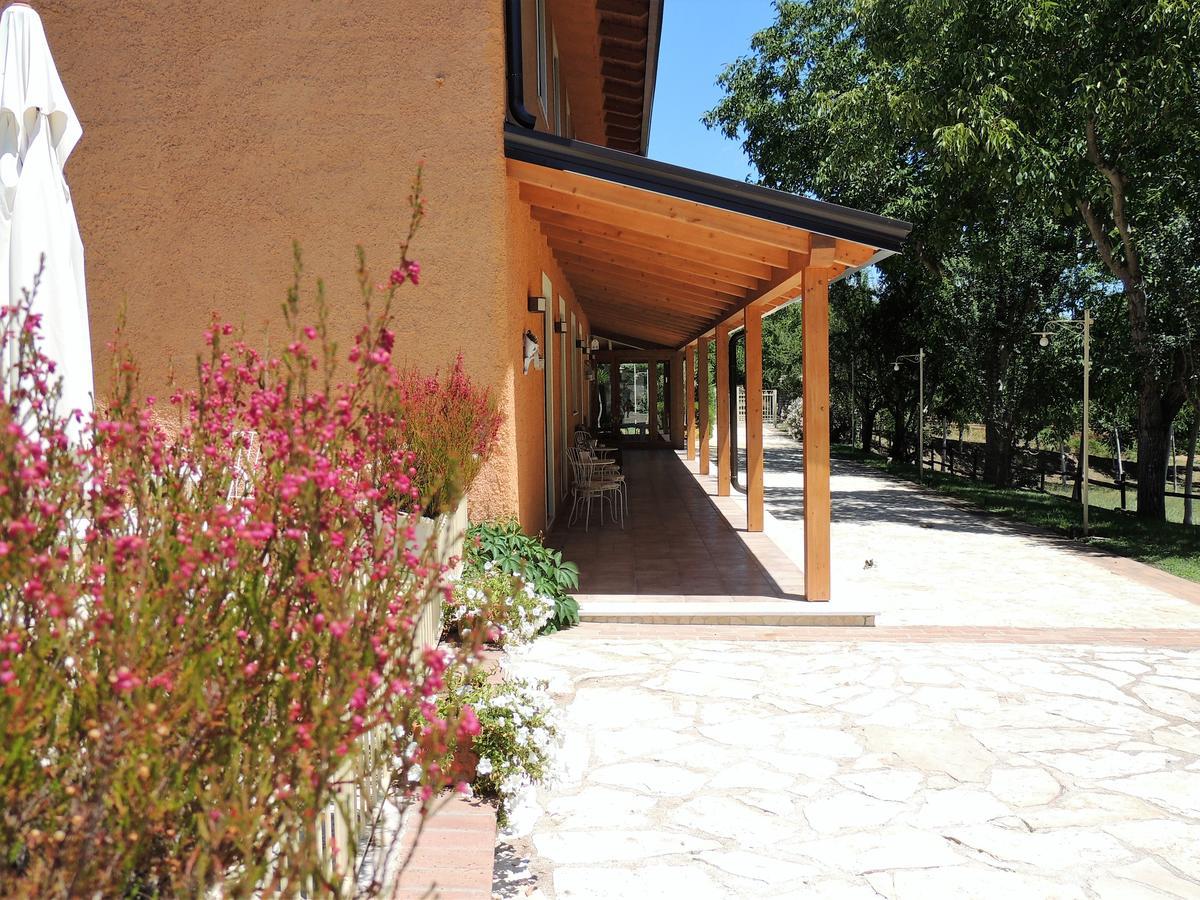 Riardo Il Refolo B&B 외부 사진