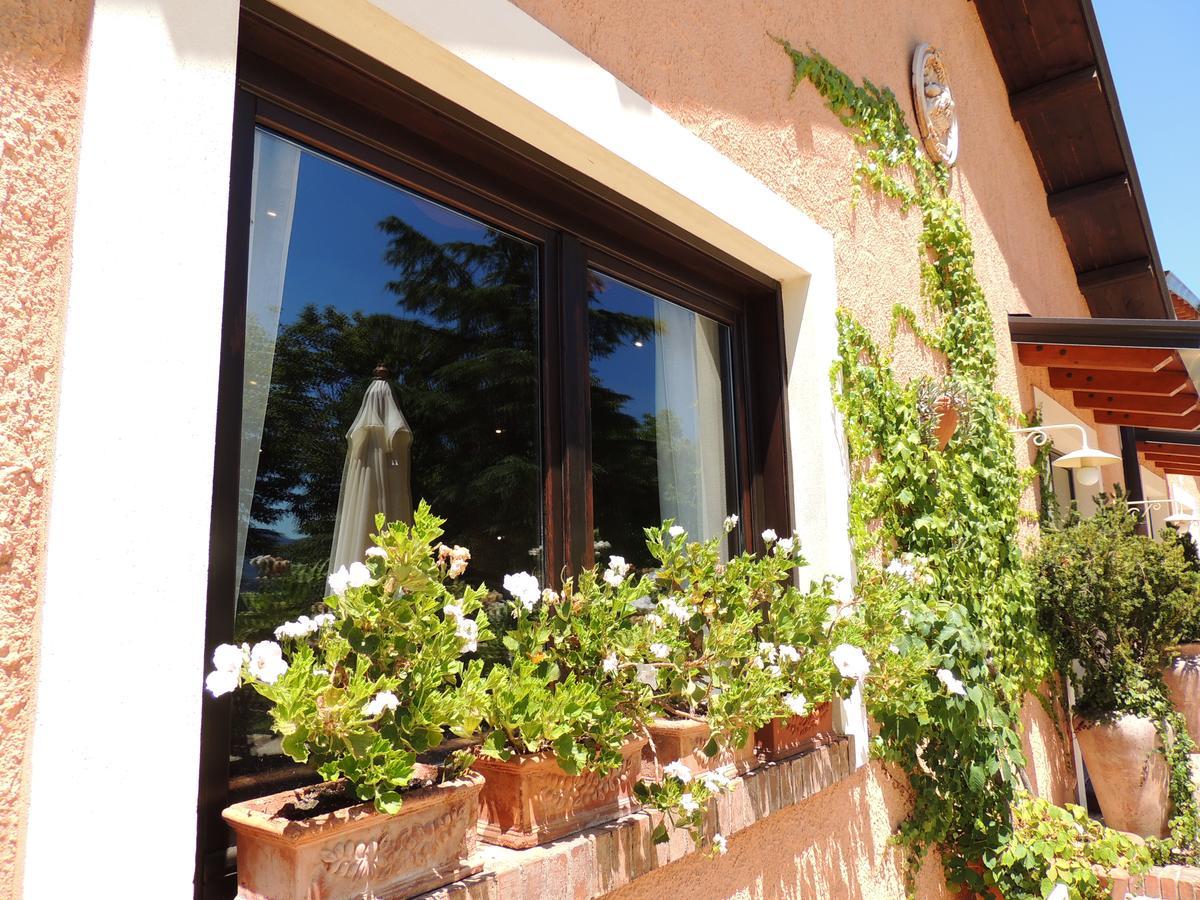 Riardo Il Refolo B&B 외부 사진